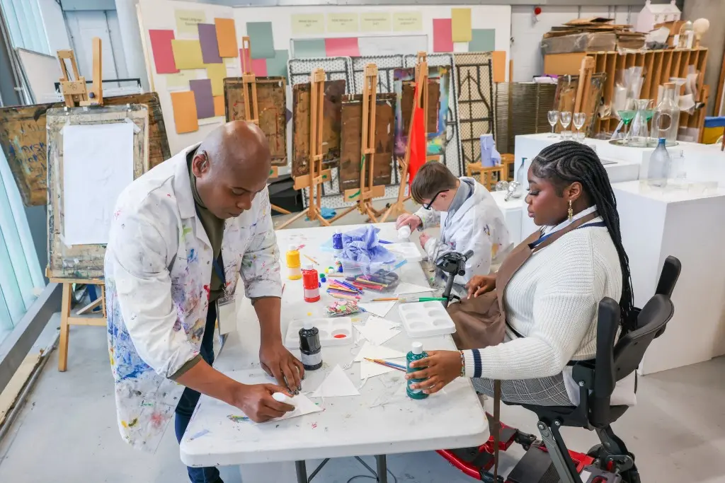 Diverse friends in an art class